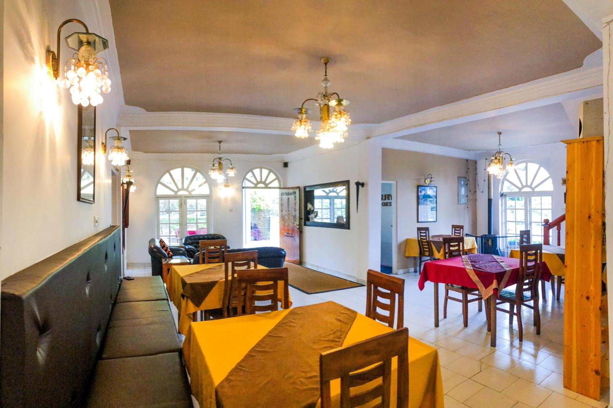 Suriya Guest Hotel Nuwara Eliya Kültér fotó