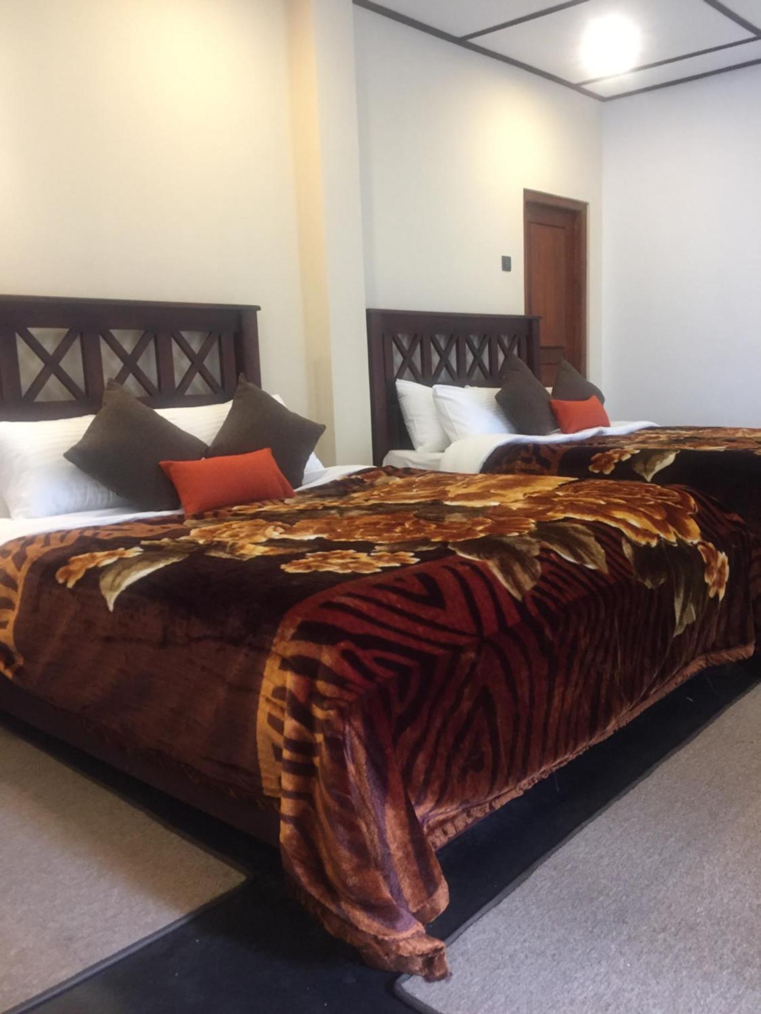 Suriya Guest Hotel Nuwara Eliya Kültér fotó