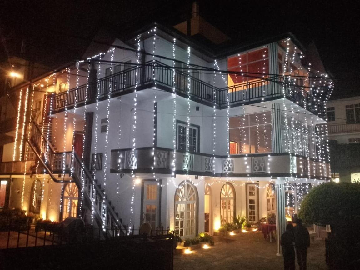 Suriya Guest Hotel Nuwara Eliya Kültér fotó