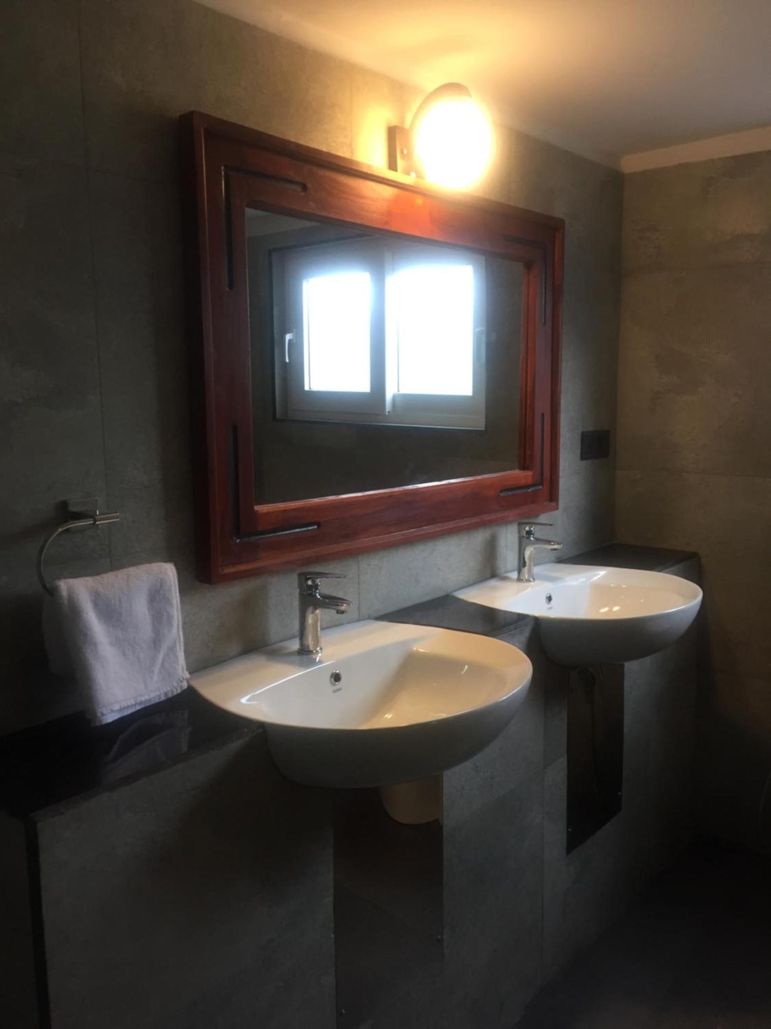 Suriya Guest Hotel Nuwara Eliya Kültér fotó