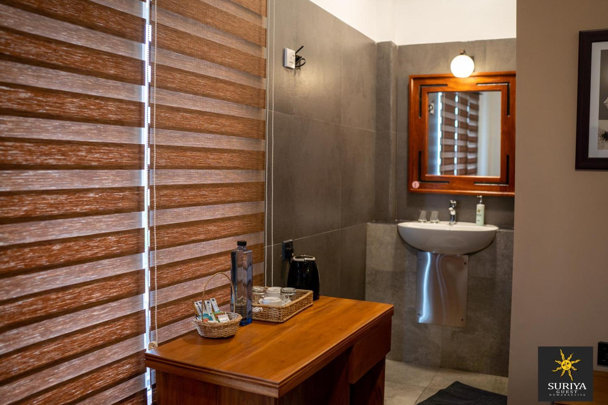Suriya Guest Hotel Nuwara Eliya Kültér fotó